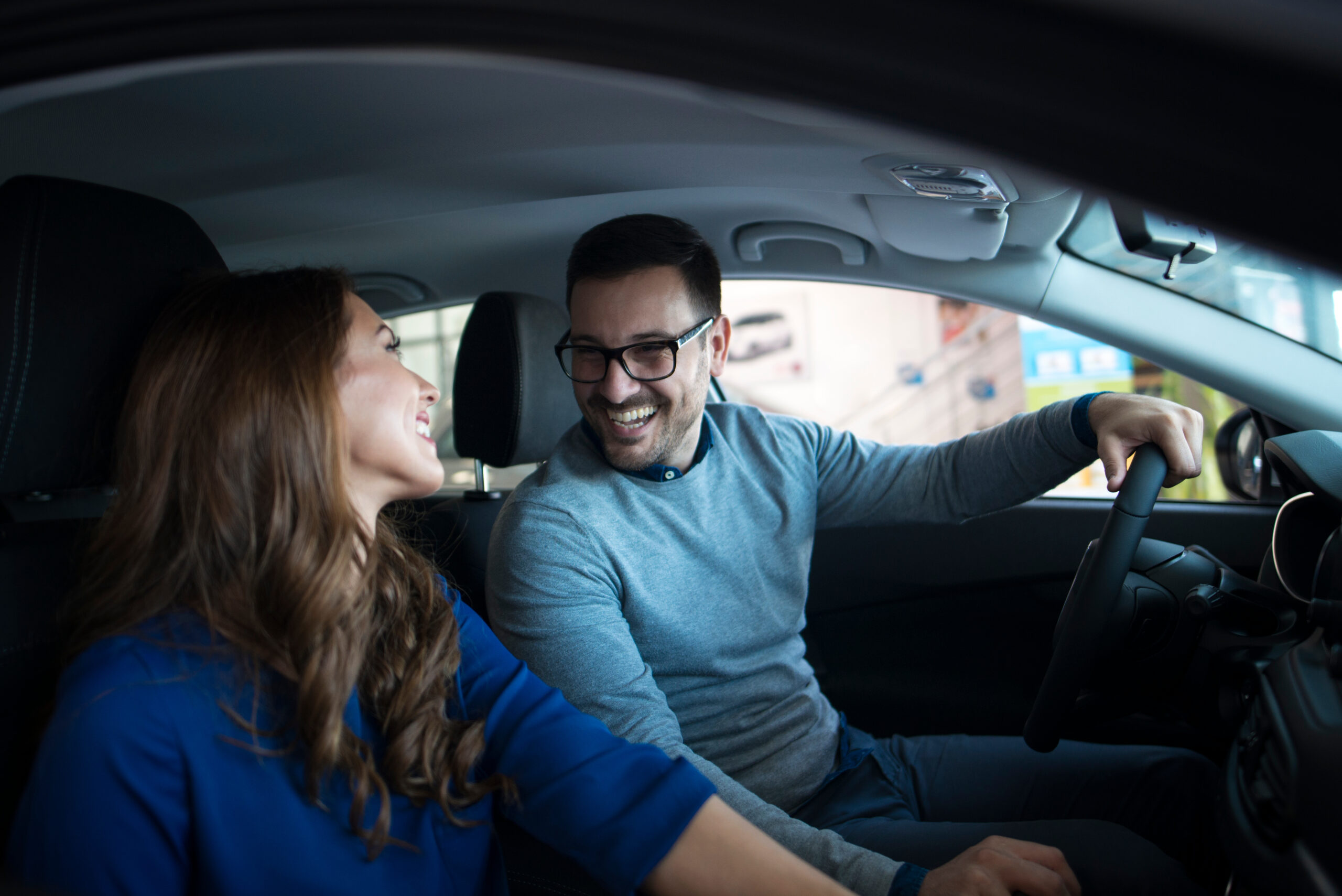 Auto Loan Refinancing: When It Makes Sense and How It Works image
